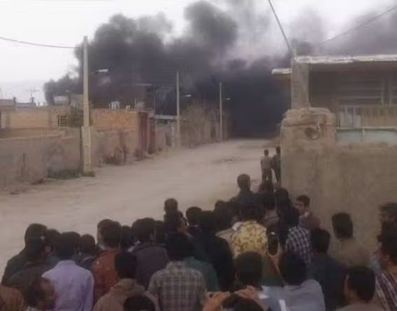 هه‌نگاو از محاصره روستای آق‌دره در تکاب به دست ماموران سپاه خبر داد