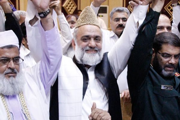 مستشار قائد الحرس الثوري الإيراني: لو كنت منظّم رحلات لبدأت ببيع تذاكر إلى القدس فورًا