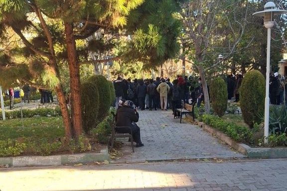 دانشگاهها با شعار علیه خامنهای و حمایت از پهلوی به اعتراضات پیوستند