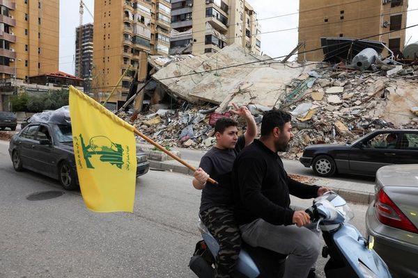 هاآرتص: خلع سلاح حزبالله همچنان گره اصلی مذاکرات لبنان و اسرائیل است