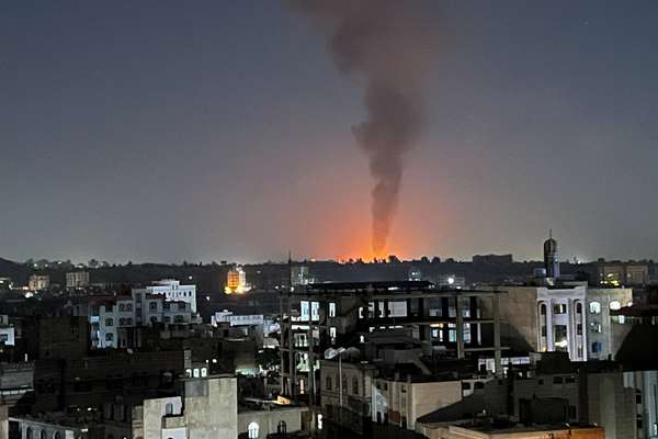 Fresh Houthi Attacks On Vessels In Red Sea Area