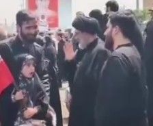 رغم اختبائه.. وسائل إعلام الحرس الثوري تزعم حضور ابن خامنئي مراسم تشييع قتلى الحرب