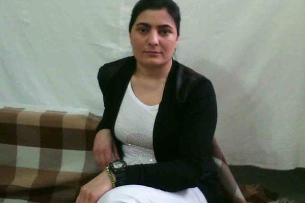 35 منظمة وناشطًا حقوقيًا يطالبون بتوفير رعاية طبية عاجلة لأقدم سجينة سياسية في إيران