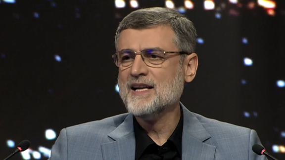 امیرحسین قاضیزاده هاشمی: دولت رئیسی با مدد بچه مسلمانها در بهرهوری جایزه جهانی گرفت