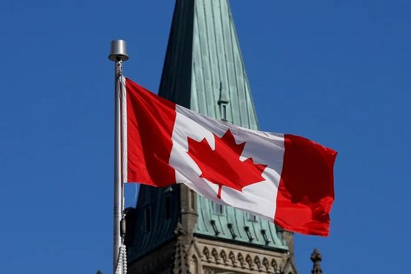 كندا: ستواصل الضغط على إيران بالعقوبات والإجراءات القانونية ردًا على قمع المتظاهرين