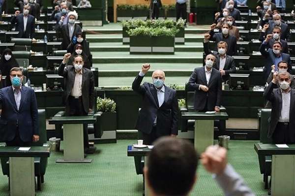 Tehran Politicians, Media Lash Out At Hardliners, Demand New Elections