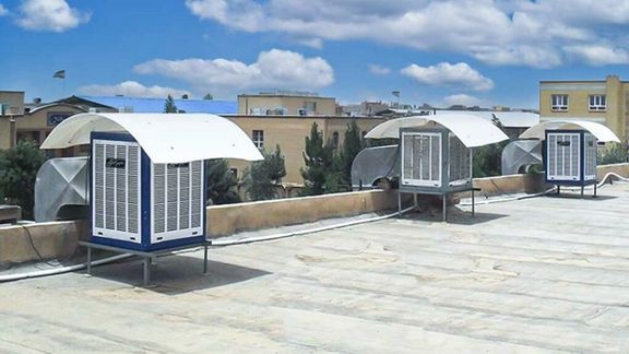 مدیرعامل شرکت توانیر: مصرف کولرها در ایران معادل مصرف برق یک کشور ۱۲۰ میلیون نفری است