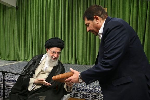 افشاگری وحید هاشمیان: مخبر میگوید نخبهها برگردند اما با پسرش من و اسکوچیچ را برکنار کرد