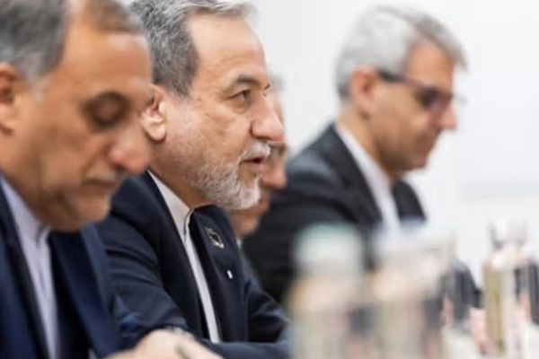 مسؤول أمريكي: طهران قد تقدم مقترحًا مكتوبًا بشأن اتفاق مع الولايات المتحدة