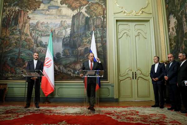 Iran Minister Says Tehran, Moscow To Sign Long-Term Deal