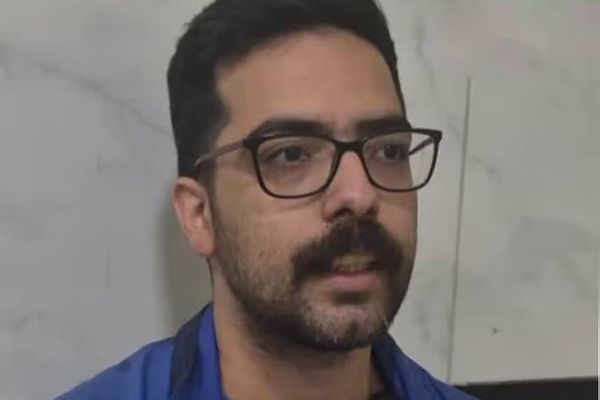 بعد تعذيب واعترافات قسرية.. إيران تنفذ الحكم بإعدام طالب جامعي بتهمة"التجسس لصالح إسرائيل"