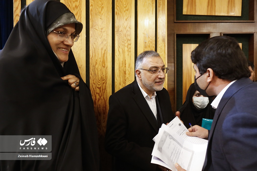 Lawmaker Zohreh Elahian (left) and Tehran Mayor Alireza Zakani (center) (undated)