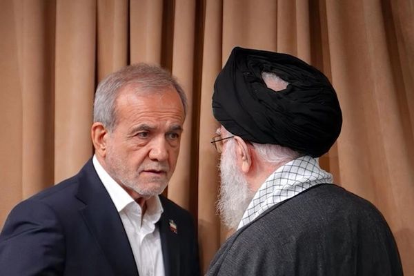 آمریکا: دشمن واقعی ایرانیان رژیمی است که بهخاطر حفاظت از یک نفر مردم را سرکوب میکند