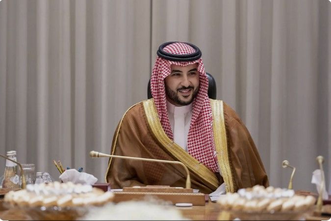 سی‌ان‌ان: وزیر دفاع عربستان سعودی پیام بن‌ سلمان را به ونس منتقل کرد