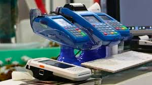 روزنامه دنیای اقتصاد در گزارشی از «فرار دستهجمعی از کارتخوانها» در ایران خبر داد