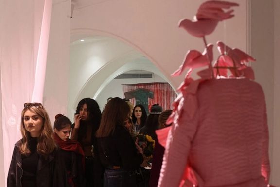 مقام دانشگاه تهران به دلیل حضور زنان بدون حجاب اجباری در «هفته دیزاین» عذرخواهی کرد