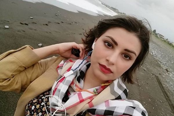 همسر ویدا ربانی از ضرب و جرح شدید این روزنامهنگار در زندان تنکابن خبر داد