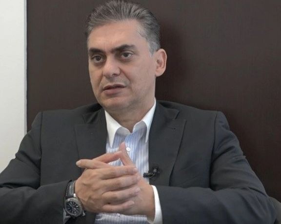 رییس کنفدراسیون صادرات: قدرت خرید با کاهش تورم بهتر میشود، نه با کاهش تصنعی نرخ دلار