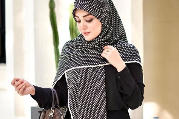 Iran conservatives denounce hijab style bloggers as moral threat