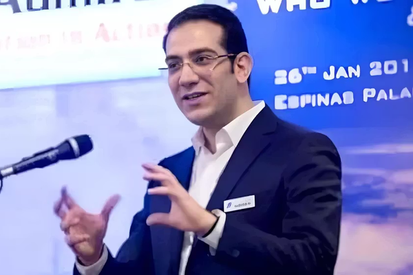 بريطانيا والغرب يفرضون عقوبات على حسين شمخاني نجل مستشار خامنئي وشبكته الاقتصادية