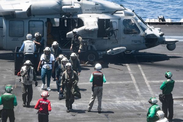 US and Britain Launch Airstrikes on Houthi Targets
