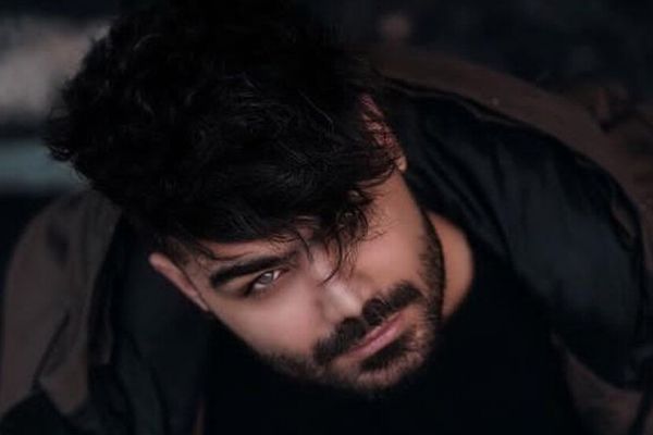 Imprisoned Iranian Singer Proclaims Innocence in Audio Message
