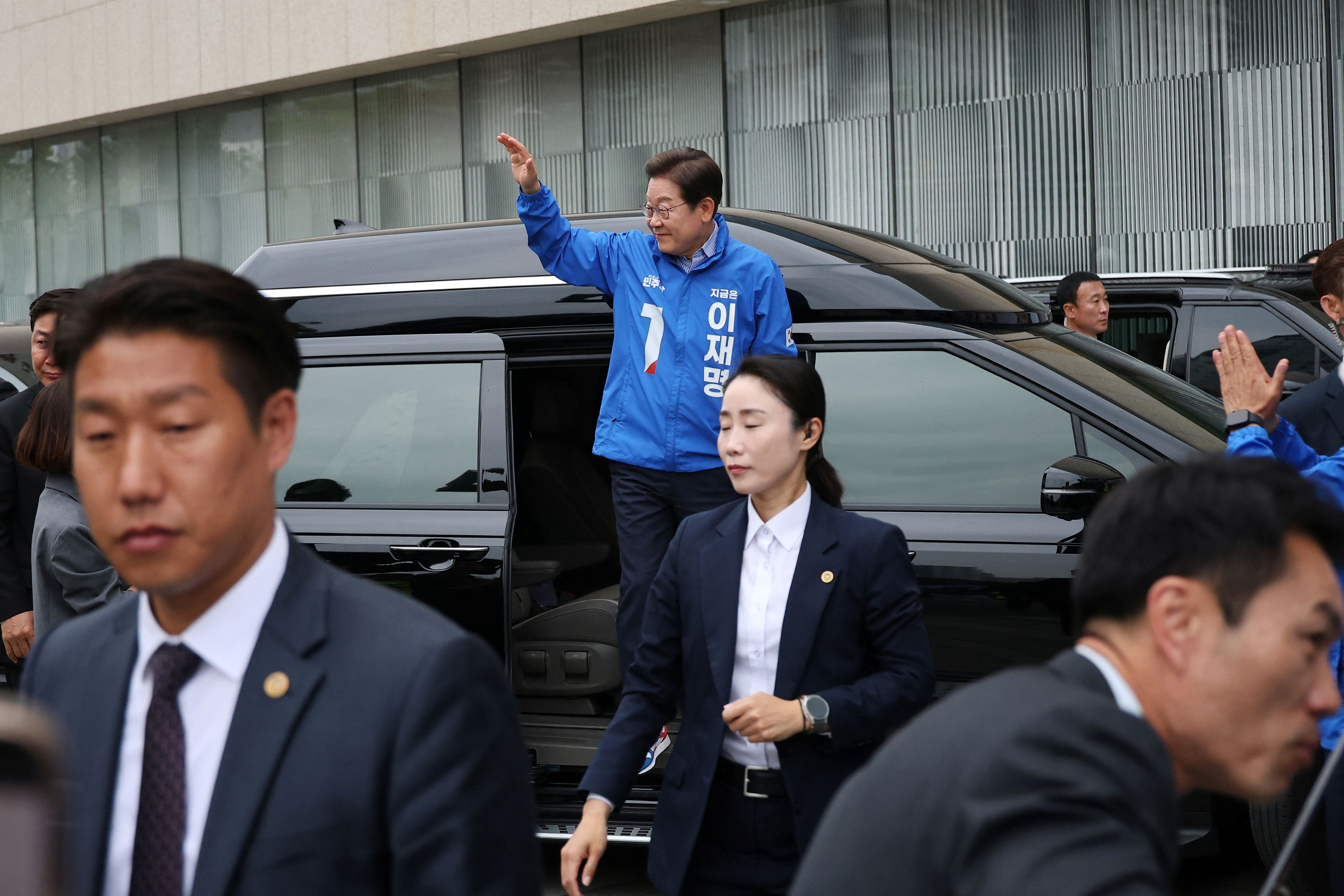 نظرسنجی‌ها نشان‌ می‌دهند لی جائه‌میونگ پیروز انتخابات ریاست‌جمهوری کره جنوبی خواهد بود