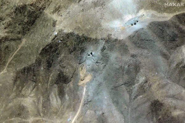 تأكيدًا لرواية ترامب.. "نيويورك تايمز": دمار واسع في منشأة "فوردو" النووية الإيرانية