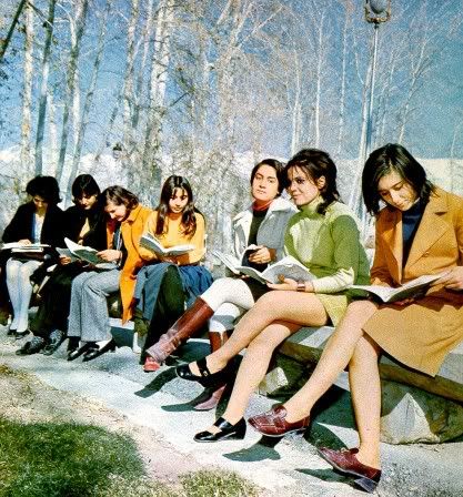 Famous photo of Tehran University students before the Islamic Revolution