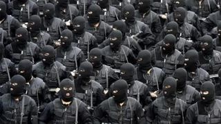 جمهوری اسلامی در سایه قدرت، بیاقتدار مانده است