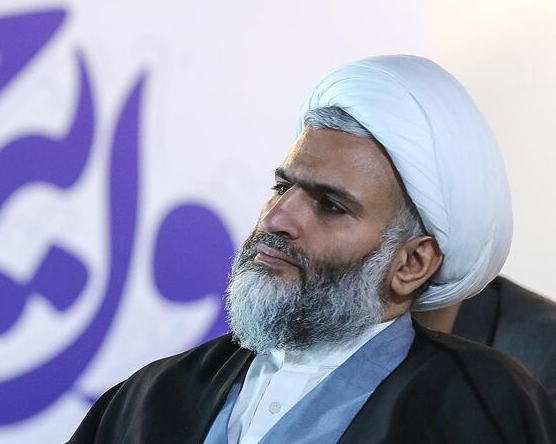 عضو مجلس خبرگان: در رژیم پهلوی زن ایرانی در اختیار آمریکاییها قرار میگرفت