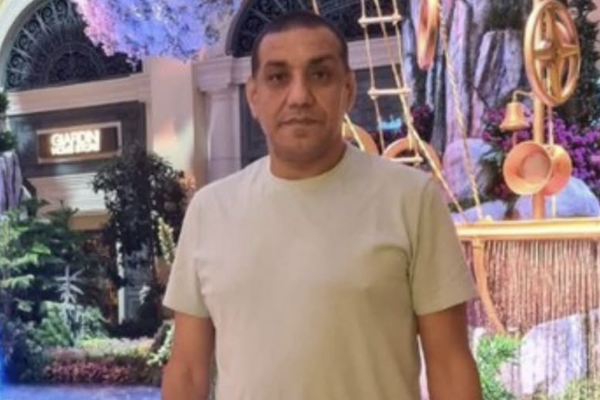 بـ14.3 مليون دولار.. محكمة أميركية تلزم طهران بتعويض صحافي تعرض للتعذيب في إيران