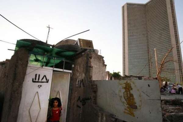 Iranian Regime Sees Slum Dwellers As Major Threat