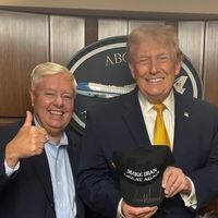 ترامپ: هیچ توافقی با ایران در کار نخواهد بود، مگر تسلیم بیقید و شرط