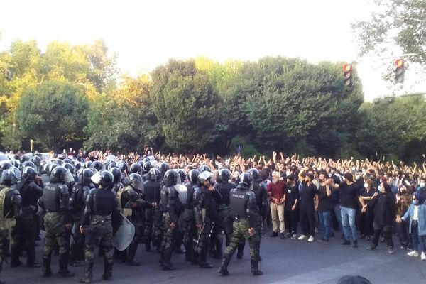 Iranian Lawmaker Warns Government About Looming Protests