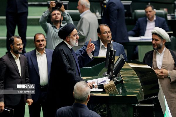 Iran Parliament Likely To Abandon Government's Development Plan