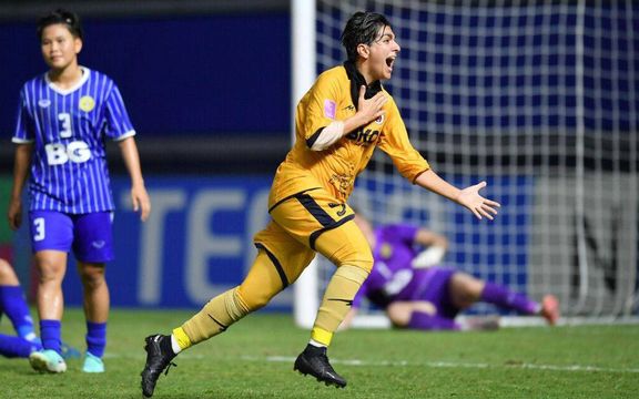 شادی گل بدون «حجاب اجباری» زهرا قنبری، مانع حضور در لیگبرتر فوتبال زنان ایران