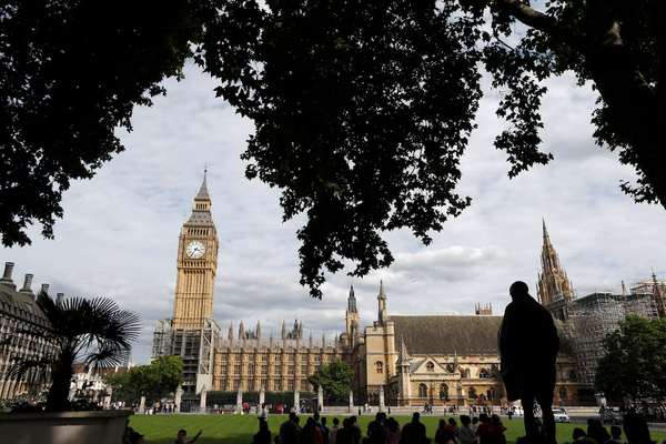 Iran denies involvement in UK-linked plots after MI5 warning