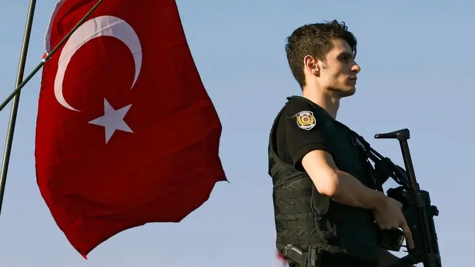 ترکیه ۲۹ قاچاقچی انسان را بازداشت کرد