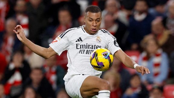 آنچلوتی همچنان خوشبین به امباپه: در بهترین سطح خود نیست، باید به او زمان داد