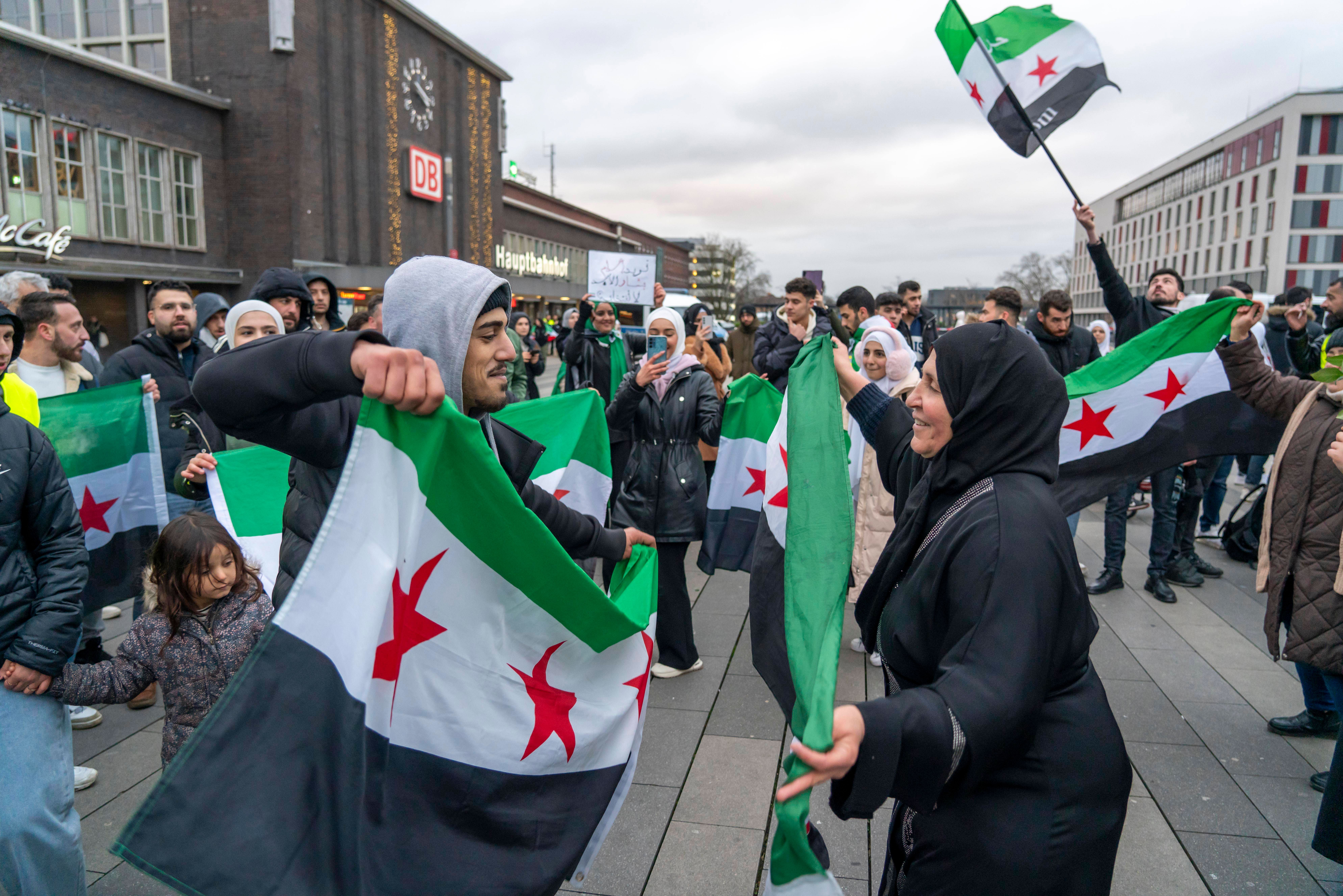 یک اتحادیه کارگری در آلمان درباره بازگرداندن شتاب‌زده سوری‌ها هشدار داد
