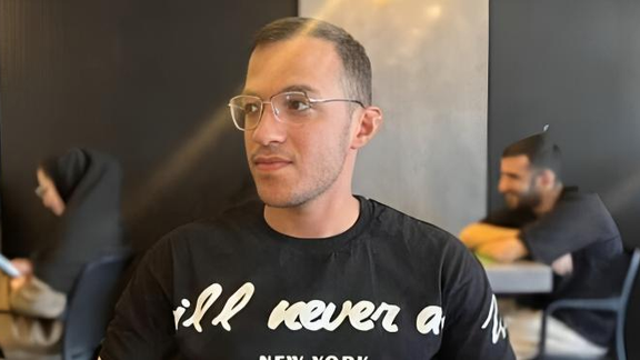 دستکم سه فعال رسانهای به دلیل انتشار خبر خودسوزی احمد بالدی بازداشت شدند