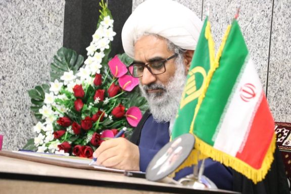 مجتبی عزیزی، امام جمعه زابل: چهار استان با چهار استاندار و اختیارات امنیتی، راحتتر میتوانند سیستان و بلوچستان را کنترل کنند.