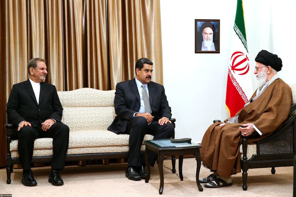 رییس سابق کمیسیون امنیت ملی مجلس: تکلیف ۲ میلیارد دلار طلب ایران از ونزوئلا روشن شود