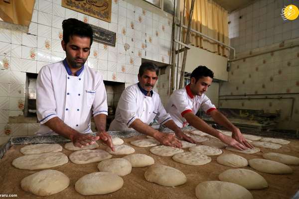 Fears For Iran Bakeries As Flour Supply Halved