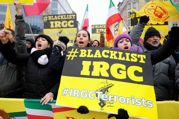 Iran Slams New Western Sanctions, Threatens Retaliation
