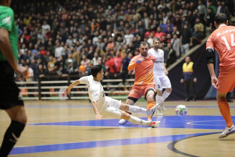 تکرار جریمه مردان با زنان؛ بازی فصل آینده مس سونگون و گیتی پسند، فقط با تماشاگران زن