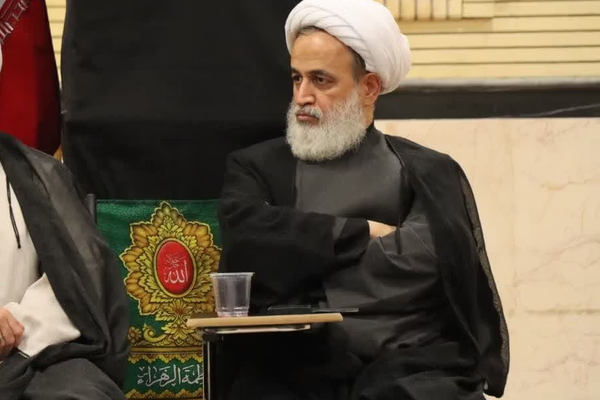 خطيب مكتب خامنئي: "الأربعين" نعمة عظيمة وطريق روحاني لنمو إيران وتقدّمها