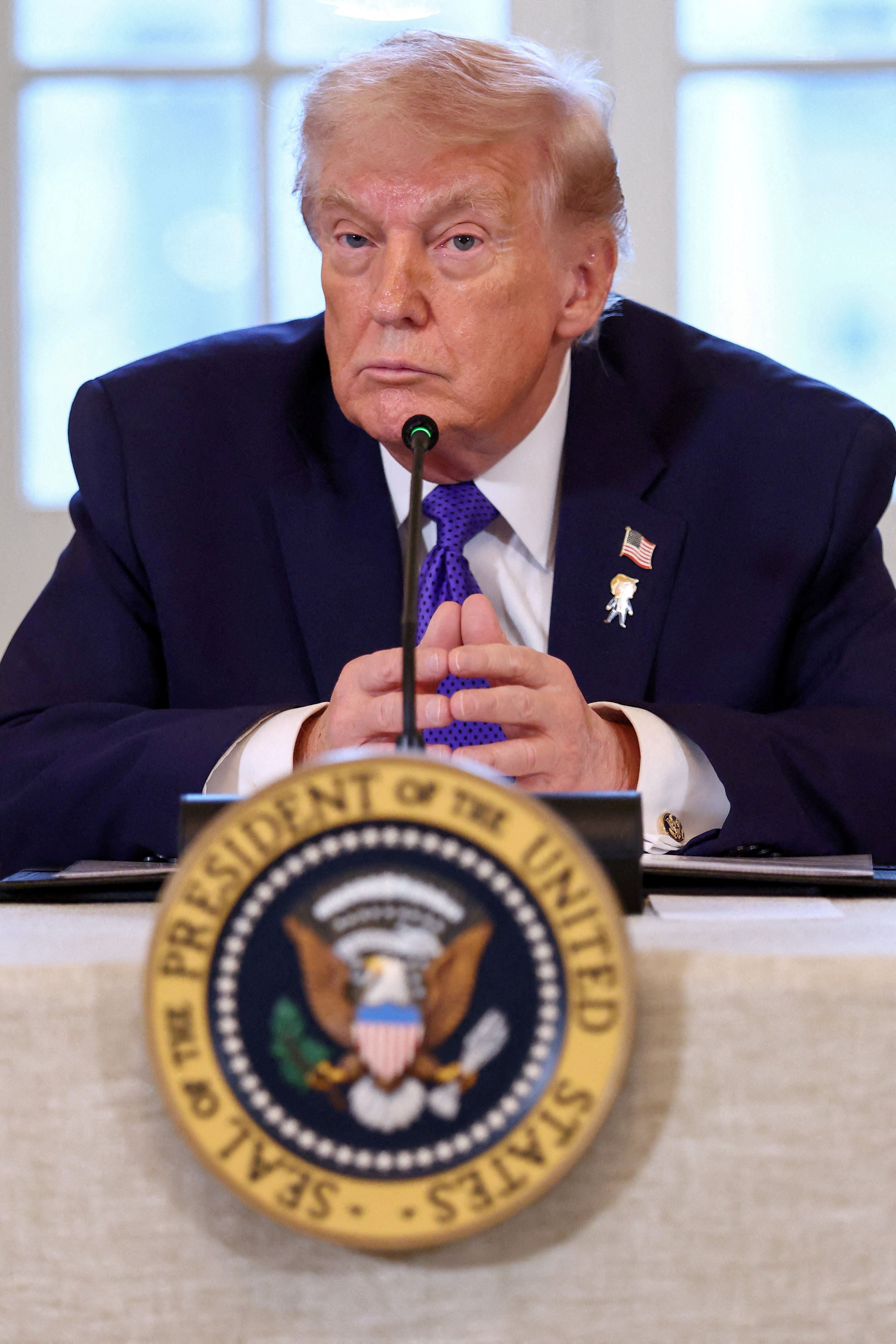 دونالد ترامپ: ایران کشوری بزرگ بود تا وقتی که این هیولاها آمدند