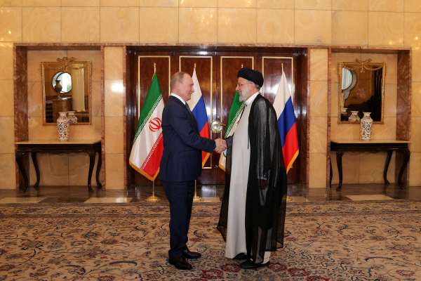 Iranian Daily Brands Russia Disloyal